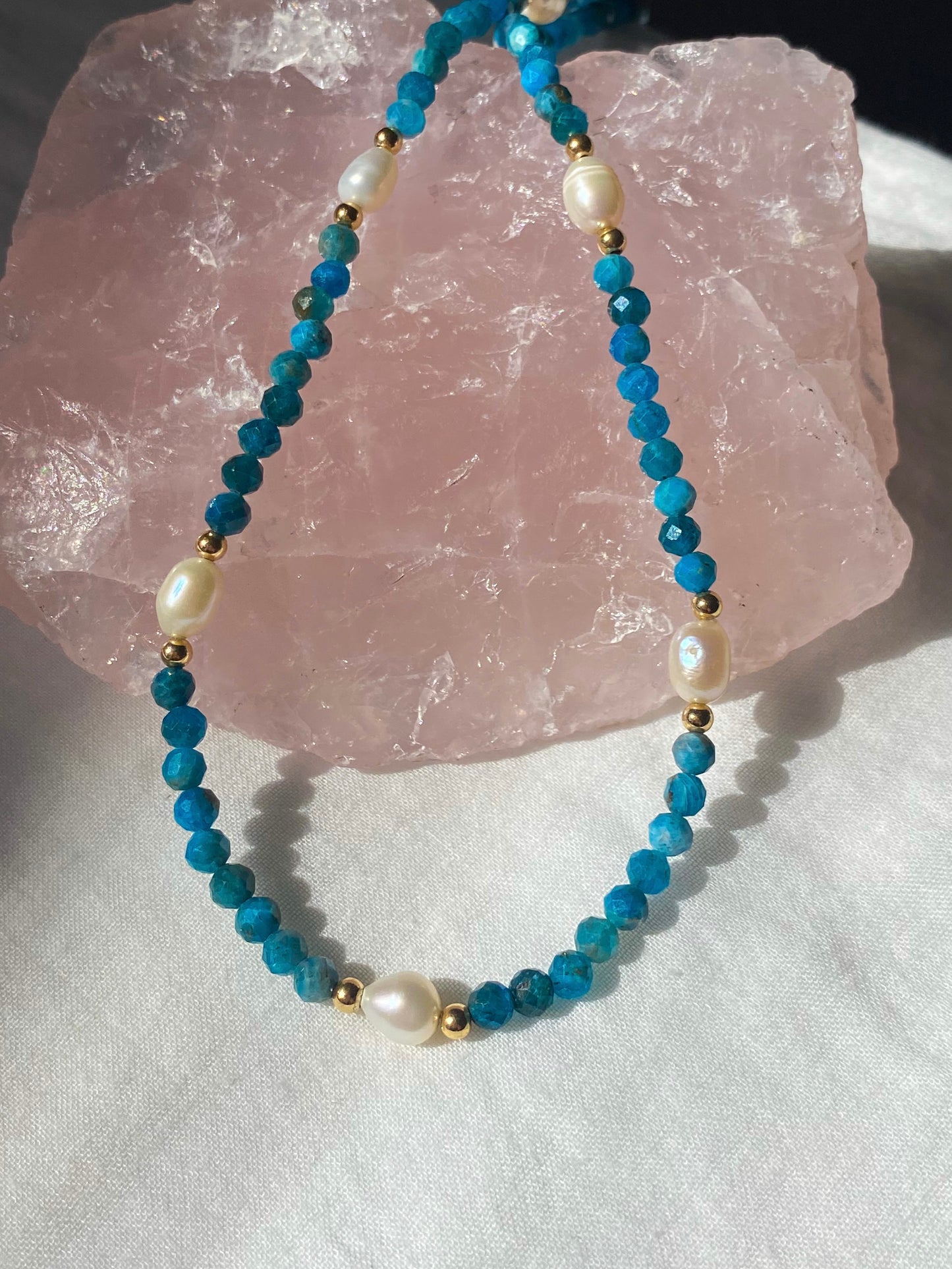 Gold blue Apatite & Pearl necklace