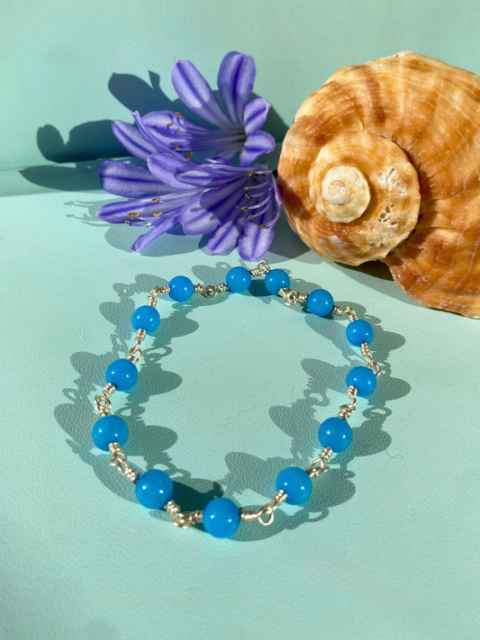 Blue dyed jade bracelet